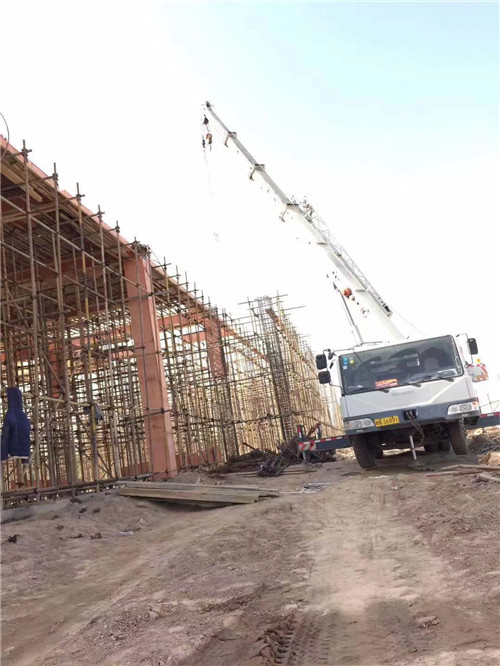 建华区25 吨、50 吨吊车怎么选？多大重量 / 半径适合对应车型？